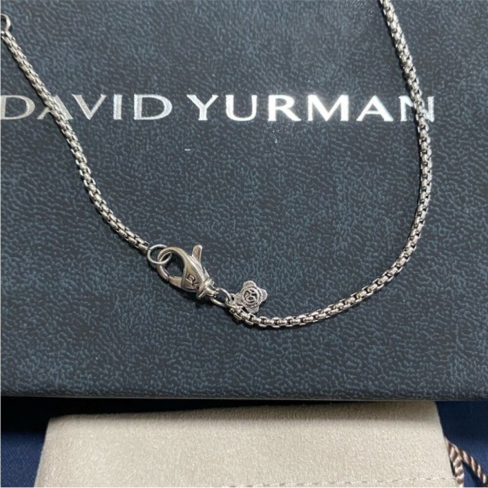 David Yurman Two-Tone Cable Knot Necklace in Silver and Gold - Picture 7 of 7